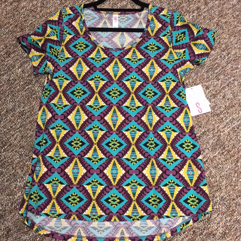 LuLaRoe Classic T